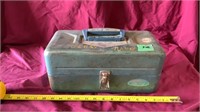 Old pal metal tackle box