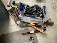 BBQ TOOLS AND CLEANER