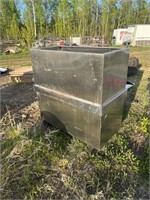 200 gallon Stainless steel water tank