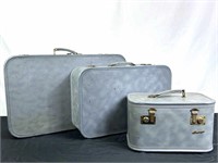 Vintage 3 piece Luggage