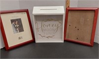 Honeymoon fund box / 2 8x10 picture frames.