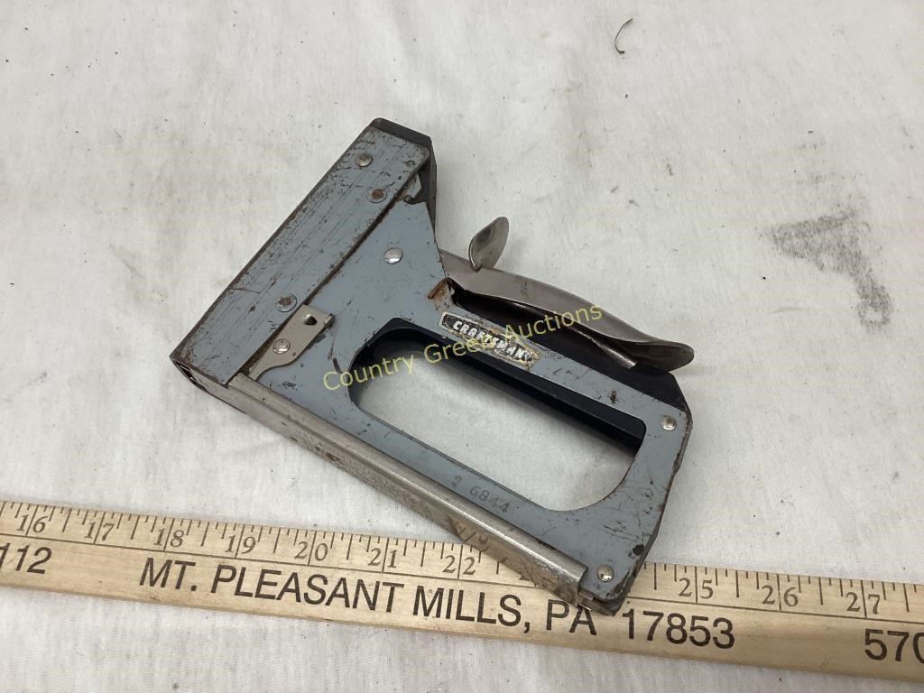 Craftsman Stapler