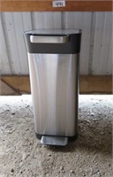 Stainless Foot Op. Garbage Bin