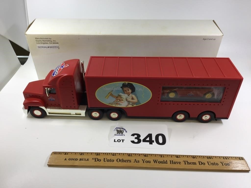 Diecast Farm Toys Ron and Marlene Mollett Estate