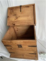 The southwestern style End Table Trunk