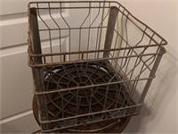 Vtg Coble Dairy Farms Georgia metal milk crate