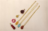 Lot of 7 Miscellaneous of Pendant and Necklaces