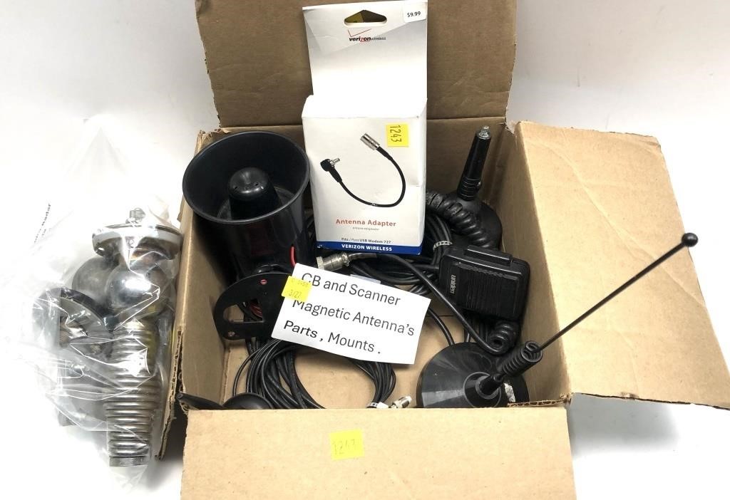 Lot, CB and scanner with magnetic antennas, parts