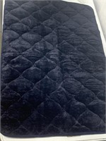 PLUSH FLOOR MAT 41x28IN