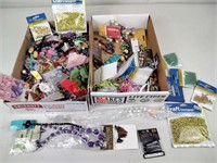 Craft beads, pins and other miscellaneous