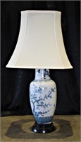Lg Blue/White Birds/Flowers Vase Style Lamp