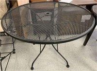 Round Wrought Iron Patio Table