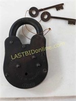 Antique Oliver F. Winchester Padlock