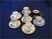 7 MINI TEA CUPS