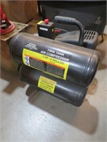 CENTRAL TNEUMATIC 2HP 4 GALLON AIR COMPRESSOR