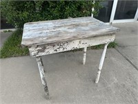 Rustic Chippy Paint Farm Table