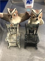 CERAMIC OWL AND CAST IRON ROCKING CHAIRS SALT A