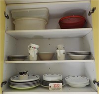 Contents of kitchen upper cabinets: Corelle