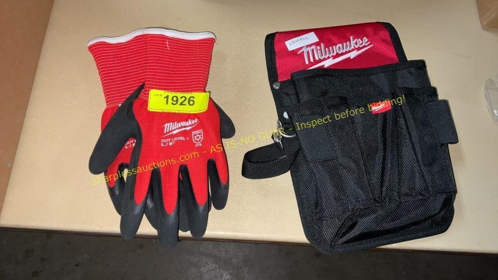 Milwaukee Tool Pouch & Gloves