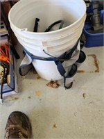 Bucket w/ Tool Bib