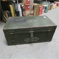 Military Trunk w/ Large Lot of Plastic Soldiers