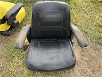 Kubuta mower seat