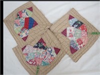 LOT OF QUILTED PLACE MATS