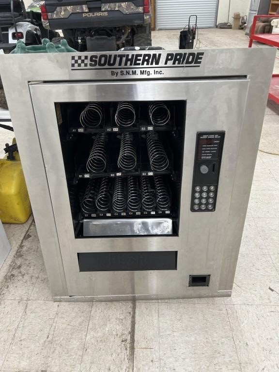 Snack Vending Machine (needs repair)