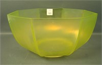 Fenton Topaz # 750 Lg Ocataganol Bowl