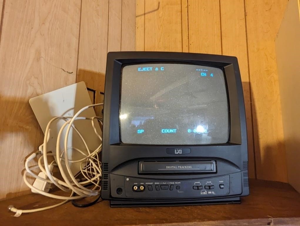 Small VHS TV  Combo