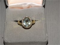 14kt Ladies ring marked 585 size 7 aqua stone