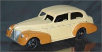 Scarce Dinky 39b Oldsmobile Two-Tone
