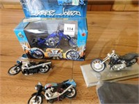 Motorcycle Collectibles, Patch, Shirt (1 box)