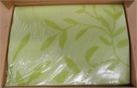 6 Pc. Green Leaf Washable Placemats
