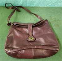 Vintage Etienne Aigner 12x10 burgundy purse