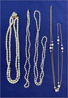 4 Fashion Pearl Necklaces. All Different.