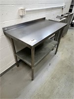 48in STAINLESS WORK TABLE WITH BOTTOM SHELF