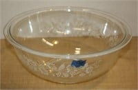 PYREX CLEAR MIXING BOWL WITH DAISY PATTERN