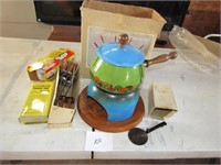 VINTAGE FONDUE SET