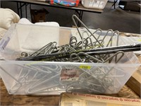 Sterilite 110qt tote (crack) with hangers,poles