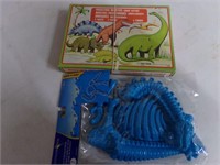 Dinasaur molds and cookie cutters