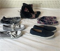Assorted Size Women’s Shoes