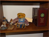 Boyd's Bears & figurines
