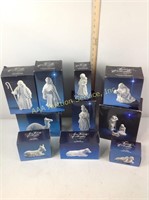 Avon porcelain Nativity set w/boxes