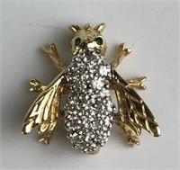 14K Gold Bee Brooch with Diamond Chips