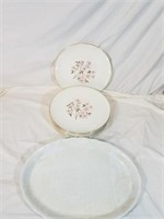 Group of 7 dogwood pattern plates and a platter