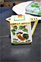 small rooster pitcher