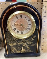 Grace quartz mantle clock