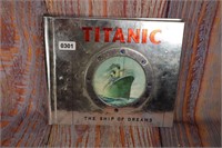 Titanic Pop Up Book The ship of Dreams