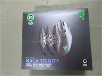 Razer NAGA Trinity MMO gaming mouse